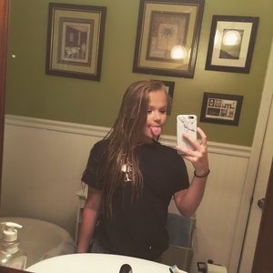 Meet your Posher, Shelby